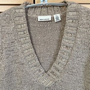 DKNY TAN SWEATER.